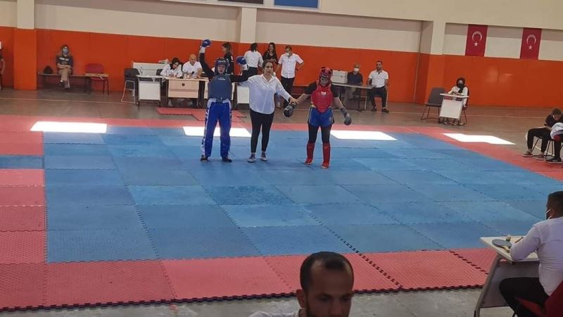 Şuhutlu sporcular Ege Wushu Kung Fu Şampiyonası’na damga vurdu
