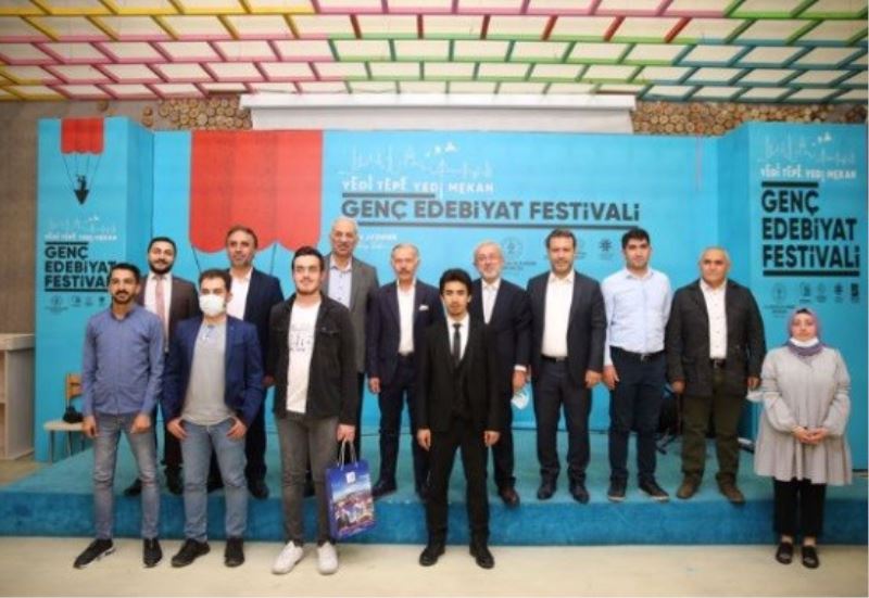 Genç Edebiyat Festivali Bayrampaşa’da başladı
