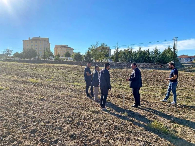 Çiçekdağı İlçesinde Mezarlıklar Genişletiliyor
