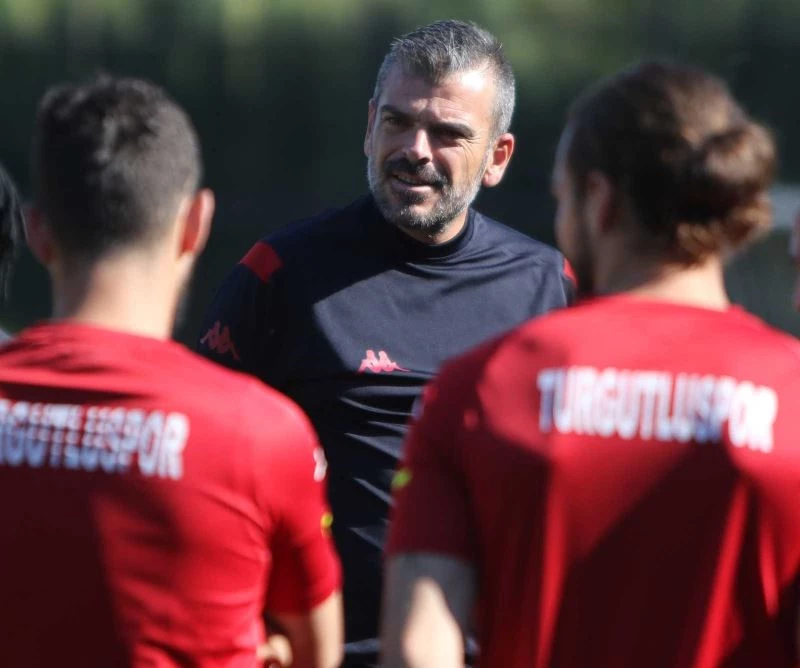 Turgutluspor Teknik Direktörü Akgün: 