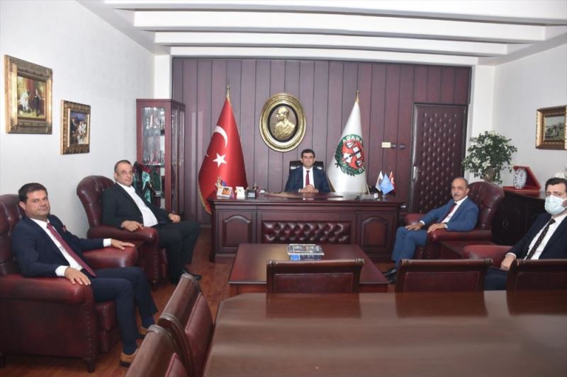 Adana Emniyet Müdürü Doğan İnci, Baro Başkanı Samih Gökayaz’ı ziyaret etti