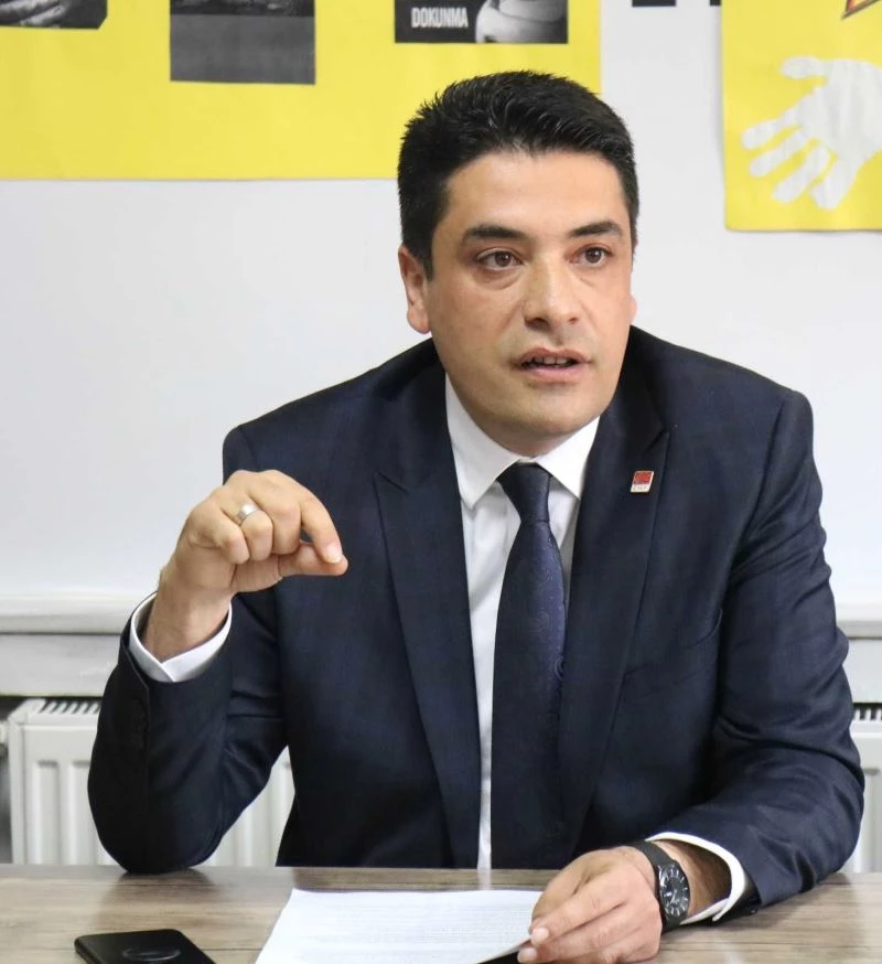 CHP İl Başkanı Genç: “Eğitim kaybı telafisi için bilimsel çalışma başlatılması gerekir”
