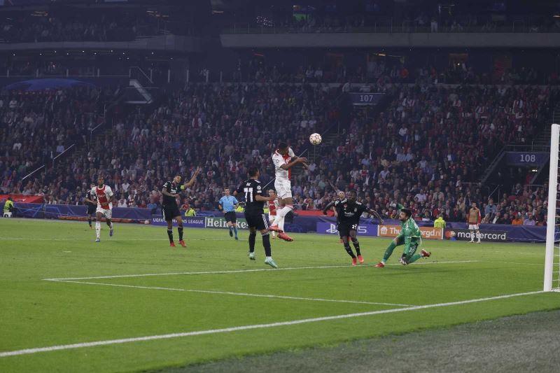 UEFA Şampiyonlar Ligi: Ajax: 2 - Beşiktaş: 0 (Maç sonucu)
