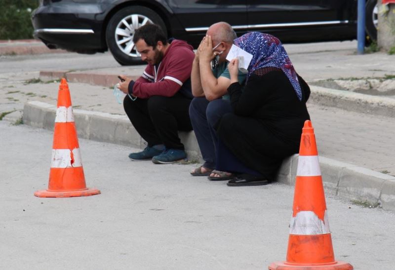 Mahalle kuyumcusu 200’den fazla kişiyi dolandırdı
