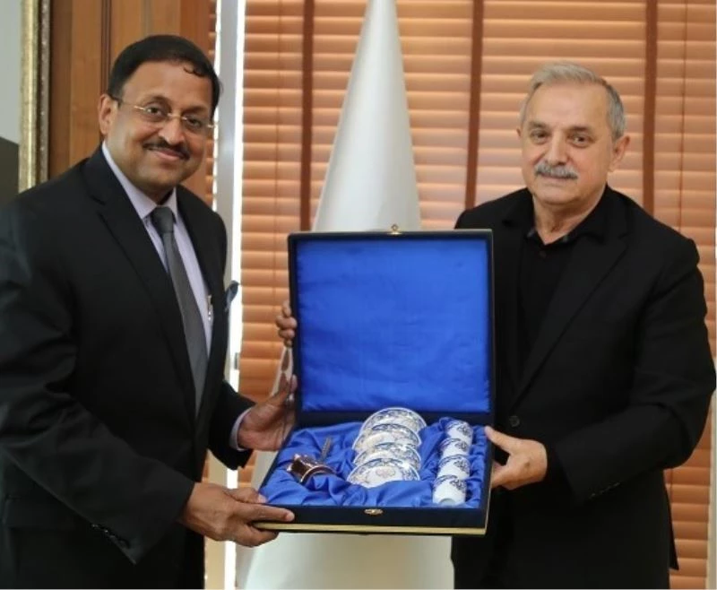 Şahin: “Fındığı doğuya tanıtmalıyız”
