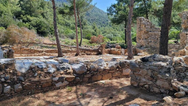 YİKOB’tan Anastasiapolis Antik Kentine destek
