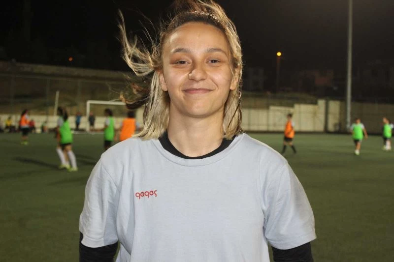 Horozkent’in milli kalecisi Galatasaray yolunda
