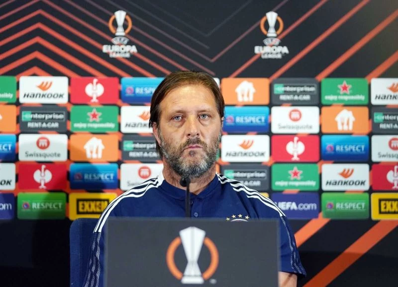 Pedro Martins: “3 puanın yanında kaliteli oyun ile sahadan ayrılmak istiyoruz”
