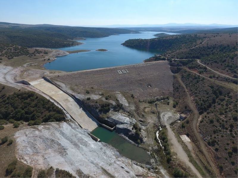 Beşkarış Barajı’nın üçüncü kısım ihalesinin sözleşmesi imzalandı
