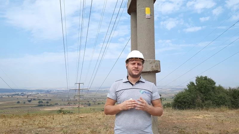 İpe dolanarak mahsur kalan leyleği arıza ekipleri kurtardı
