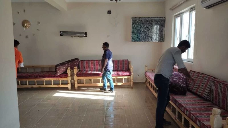 Suruç’ta taziye evlerindeki halılar kaldırıldı
