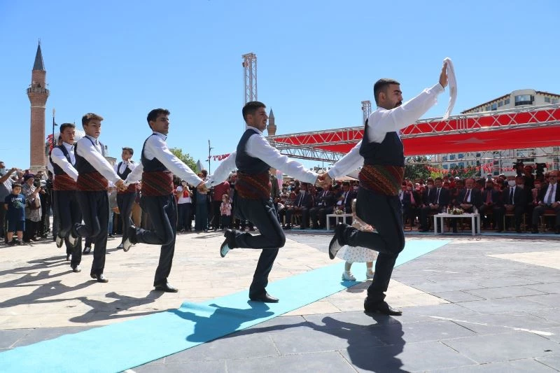 Şentop, “Milli mücadele; iman, kararlılık ve adanmışlıktır”
