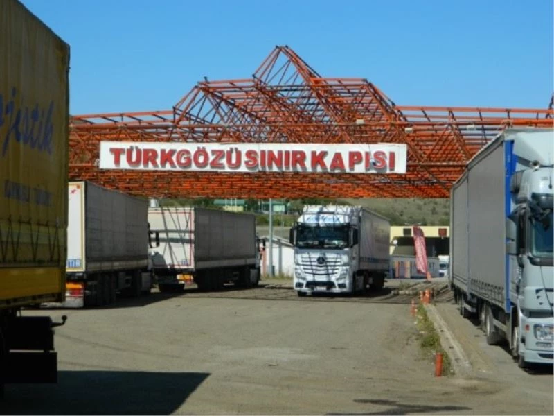 Sınır kapısının kapanması Posof esnafının da kapılarını kapattı
