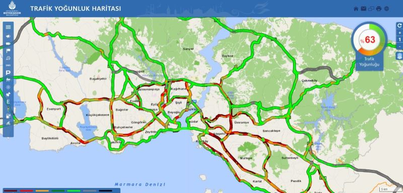 Avcılar- E-5 karayolu’nda  trafik durma noktasına geldi
