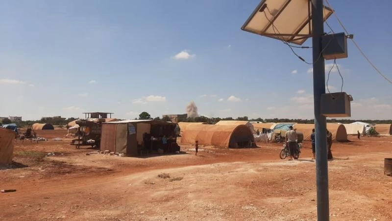 Rus savaş uçakları İdlib’in kuzeyinde mülteci kampını hedef aldı: 5 yaralı
