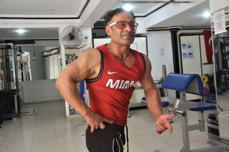 İki kez Türkiye şampiyonu oldu, gözünü dünya şampiyonluğuna çevirdi
