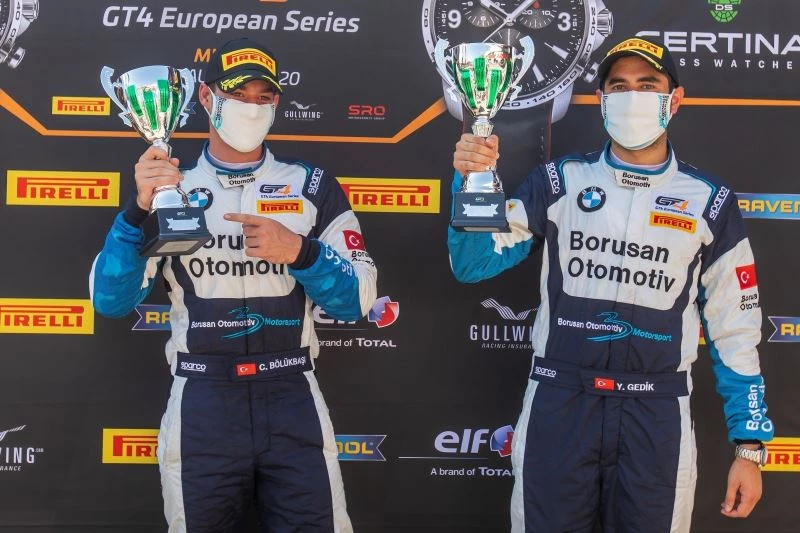 GT4 Avrupa serisinde 2. olan Gedik ve Tansu, Türkiye’ye gurur yaşattı
