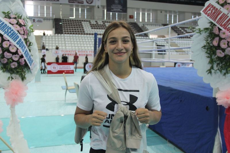 Olimpiyat ikincisi Buse Naz Çakıroğlu: 