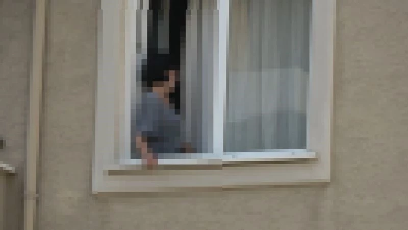 Eşini bıçakla rehin aldı...Bursa’da film sahnelerini aratmayan rehine operasyonu
