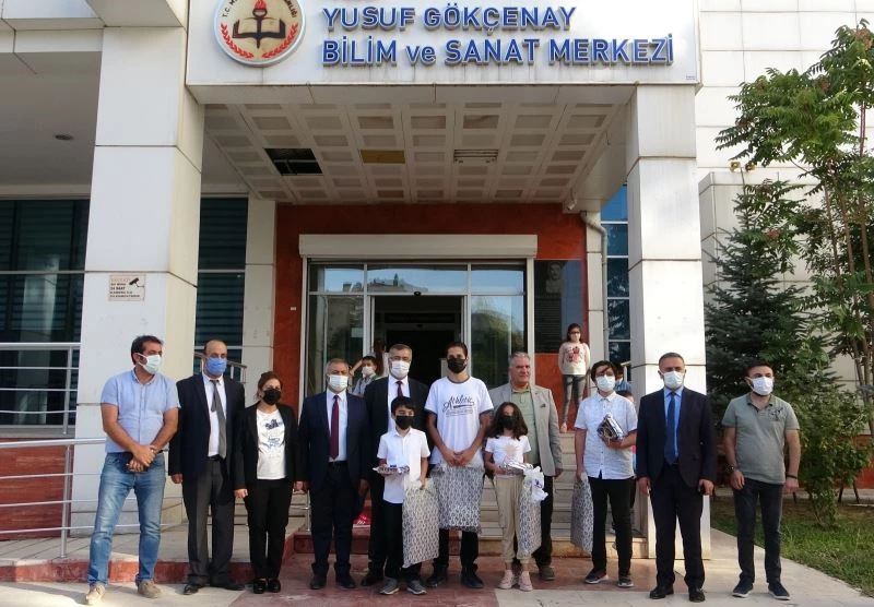 Yusuf Gökçenay Bilim ve Sanat Merkezi ilk meyvelerini verdi
