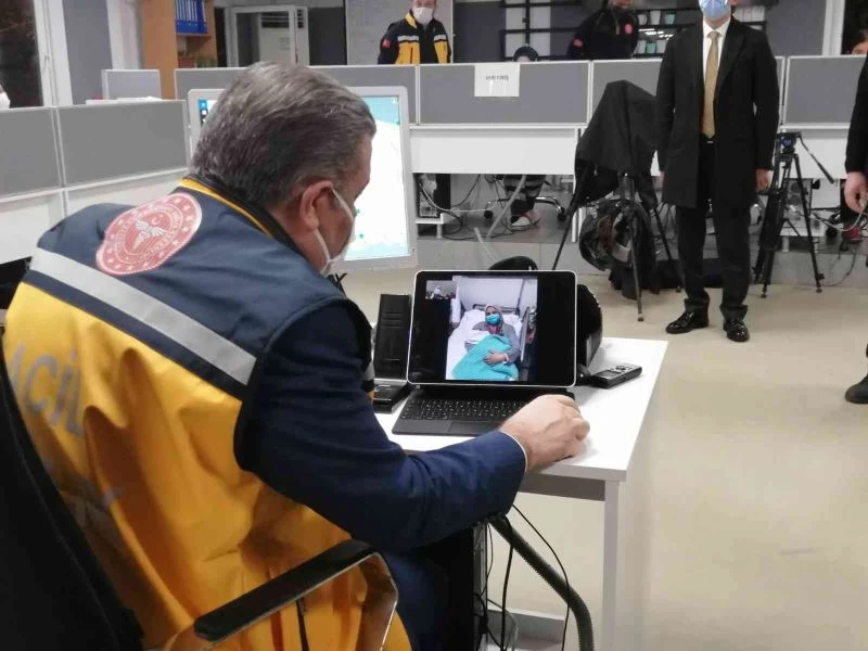 Bakan Fahrettin Koca: “Sağlık çalışanları olarak son 2 yılı zorlu bir dönem olarak geçirdik”
