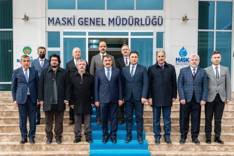 Başkan Gürkan, Kuluncak heyeti ile bir araya geldi
