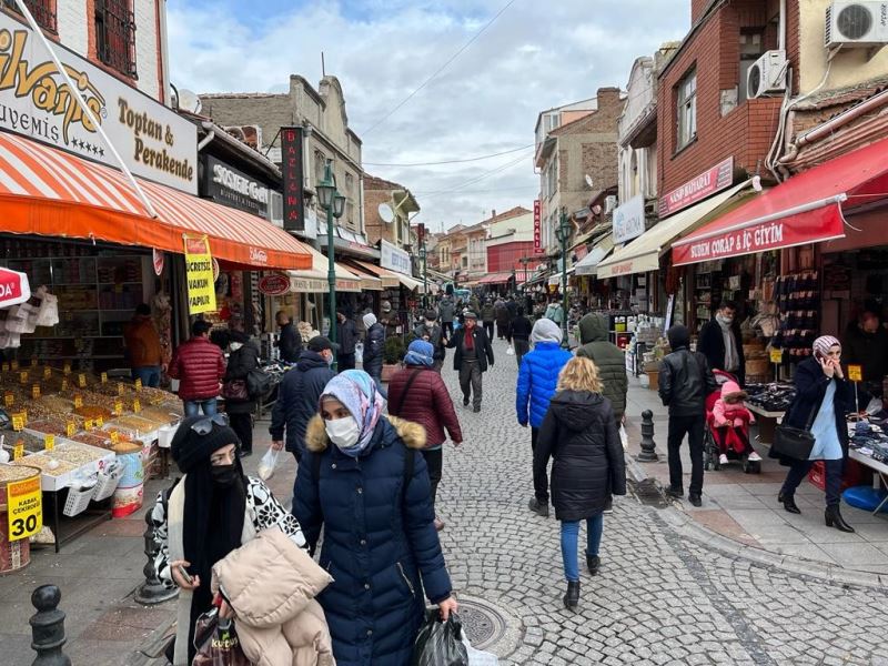 Sosyal yaşantı Eskişehir’i vaka sayılarında zirveye taşıdı
