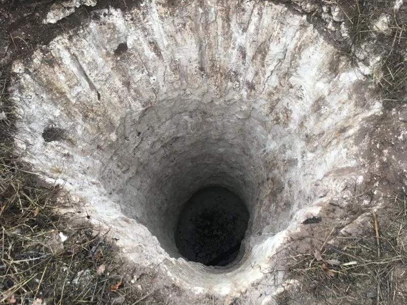 Defineciler kazdıkları kuyuda böyle yakalandı
