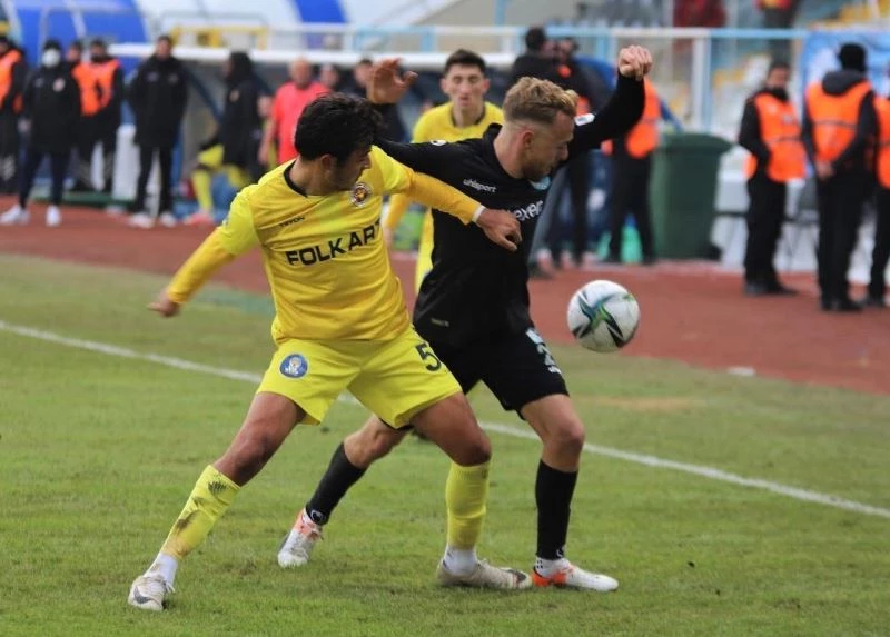 Menemenspor beraberliğe abone
