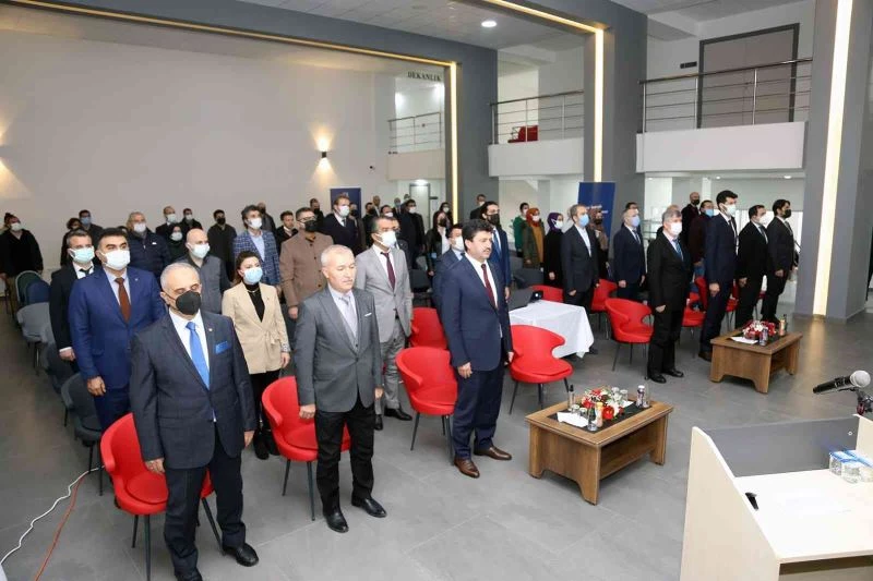 Rektör Sarıbıyık: “İnsanlarımıza tarımsal üretim aşkını aşılamalıyız”
