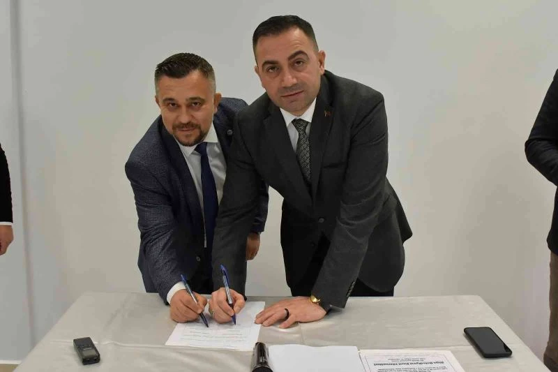 Biga Belediyesi’nde en düşük işçi maaşı 5 bin 427 lira oldu
