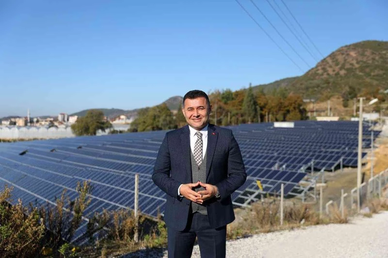 Başkan Yücel: “Yenilenebilir enerji ile temiz çevre, sağlıklı yaşam amaçlıyoruz”
