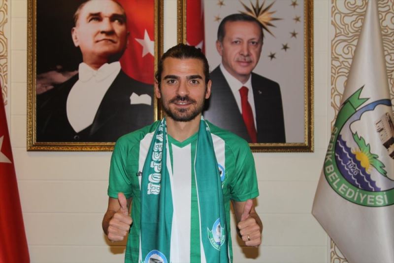Serik Belediyespor, 3 futbolcuyla sözleşme imzaladı