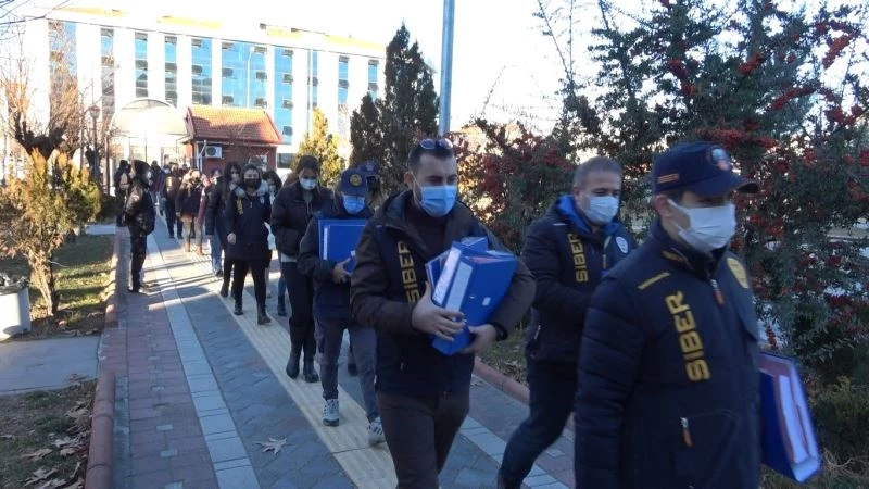 İnternet dolandırıcılarına 10 ilde eşzamanlı operasyon: 12 gözaltı
