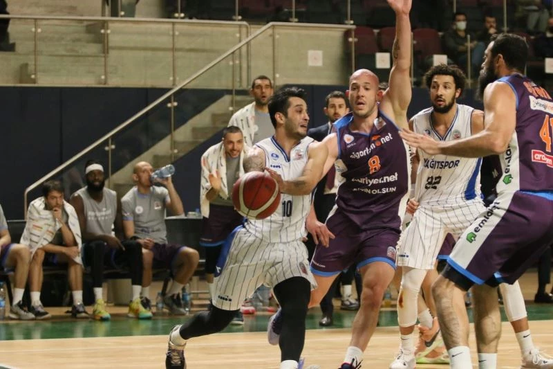 TBL: Kocaeli BŞB Kağıtspor: 59 - Sigortam.net: 67
