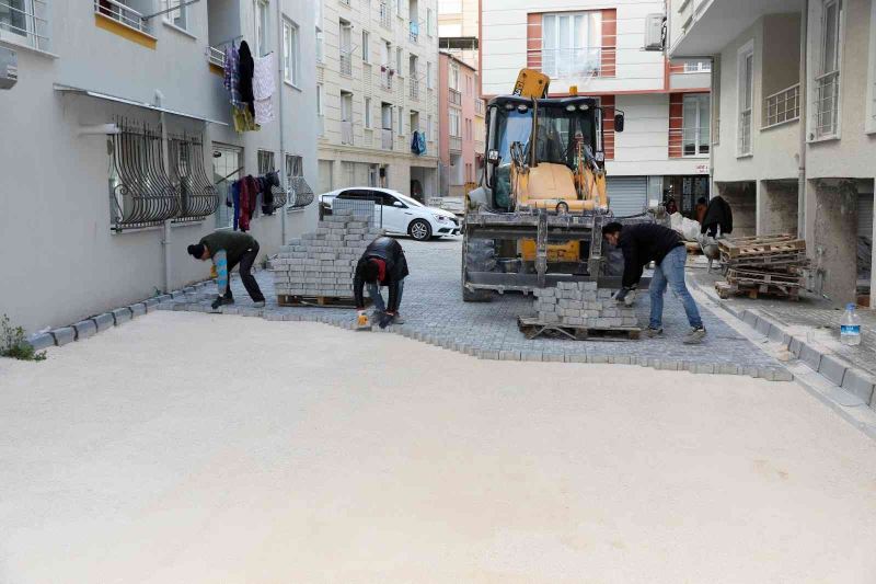 Mudanya’ya parke yol çalışmaları devam ediyor
