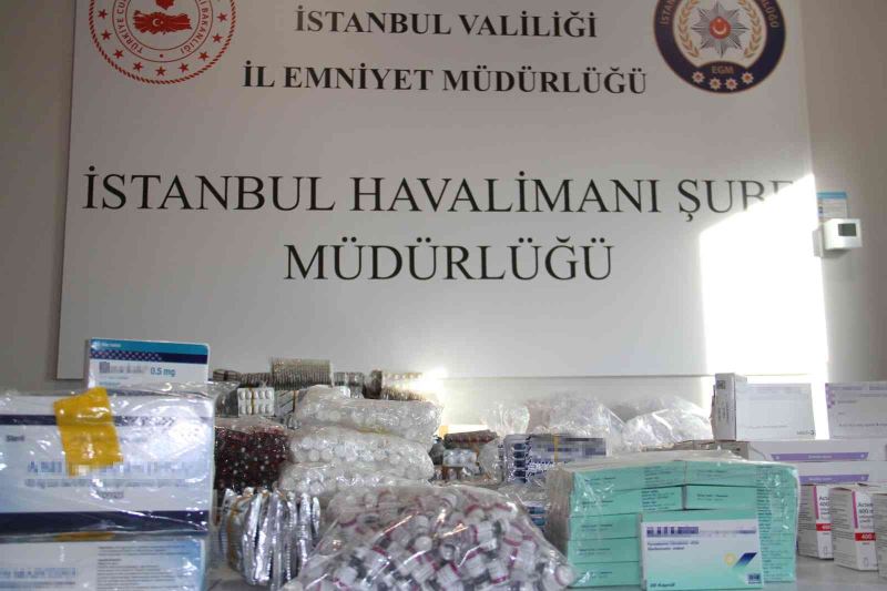 İstanbul Havalimanı’nda 15 milyon TL’lik kaçak ilaç operasyonu
