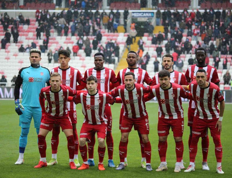 Sivasspor’da Göztepe maçı öncesi 8 eksik bulunuyor
