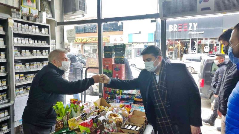 Kaymakam Tunç, Orhan Doğan Caddesindeki esnafla bir araya geldi
