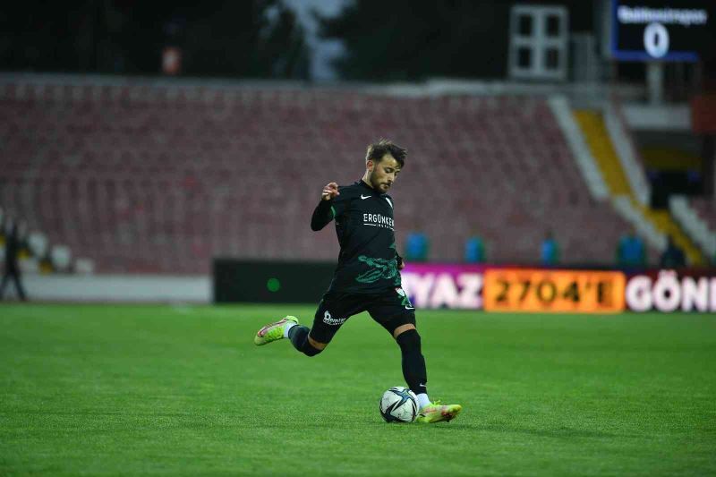 Mert Yılmaz: “Bursaspor taraftarına aşık oldum”
