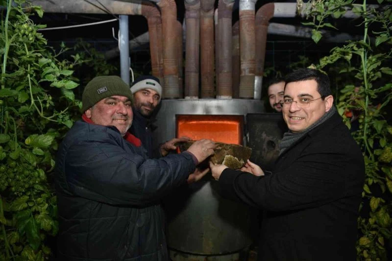 Başkan Tütüncü, üreticilerle ‘zirai don’ nöbetinde
