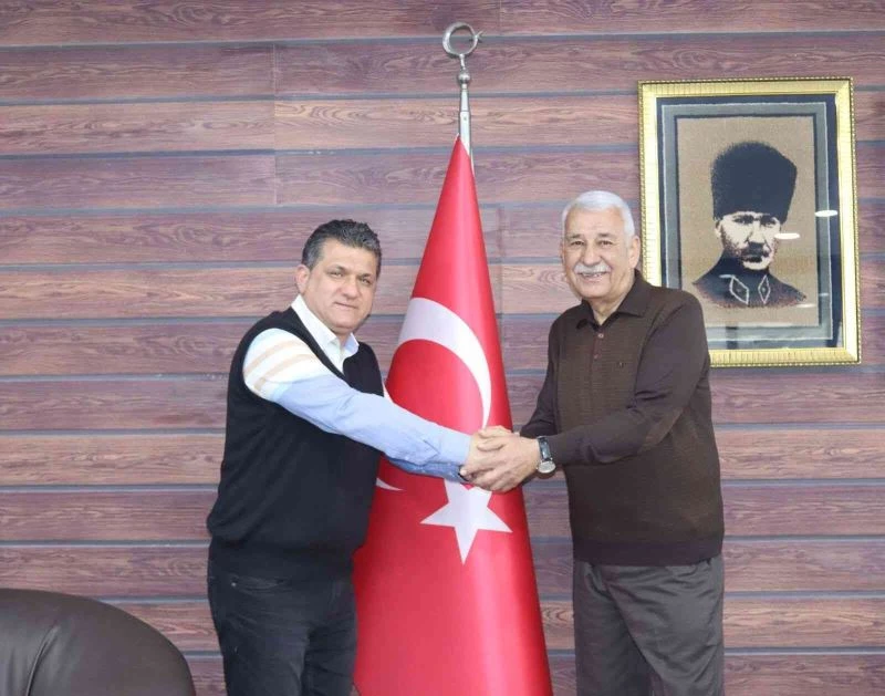 Salihli’de 45 yıllık başkan koltuğu bırakıyor
