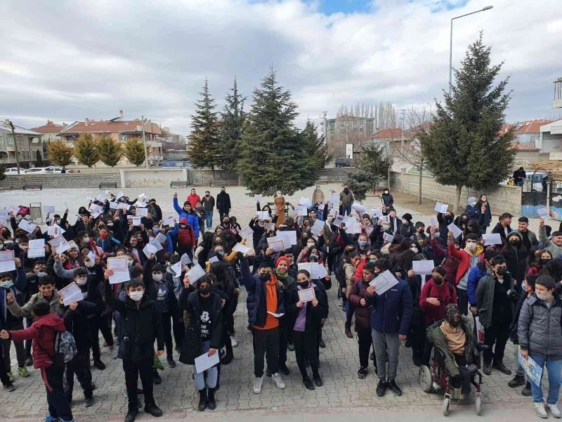 Kulu’da 7 bin 510 öğrenci karne aldı
