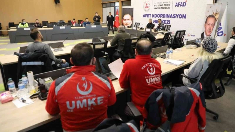 Erzincan’da olabilecek afetlere karşı 24 saat mesai
