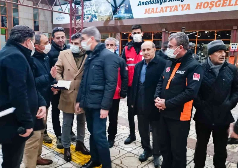 Malatya’da binden fazla kişi yurtlara yerleştirildi
