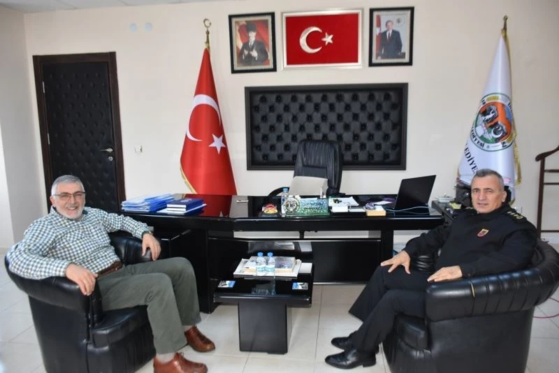 İl Jandarma Komutanı Atasoy’dan Başkan Bozkurt’a ziyaret
