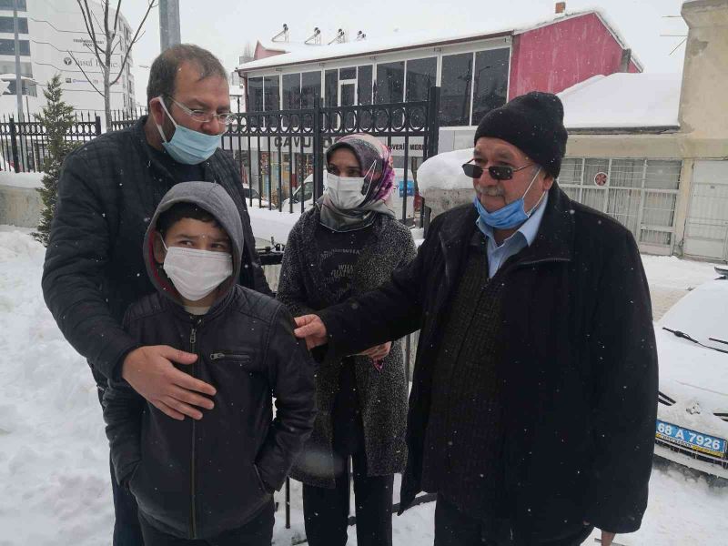 Öğrencisini dövdüğü anlar kameraya yansıyan öğretmenin davası başladı
