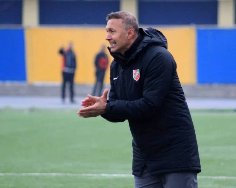 Karşıyaka’da Ahmet Taşyürek dönemi sona erdi
