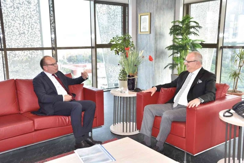 Turgutlu’ya yapılacak yatırımları görüştüler
