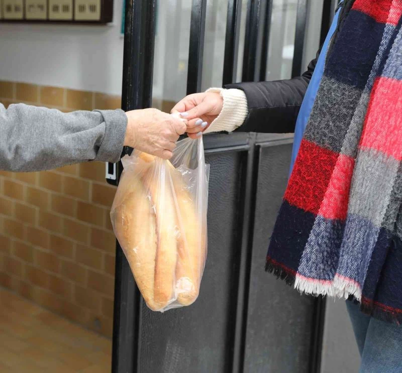 Kara kışta Mudanyalıların ekmeği ‘Zeytin Dalı’ndan
